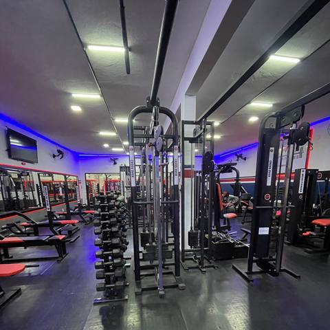 Foto da estrutura da Hommer Fitness 12