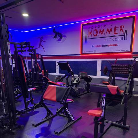 Foto da estrutura da Hommer Fitness 42