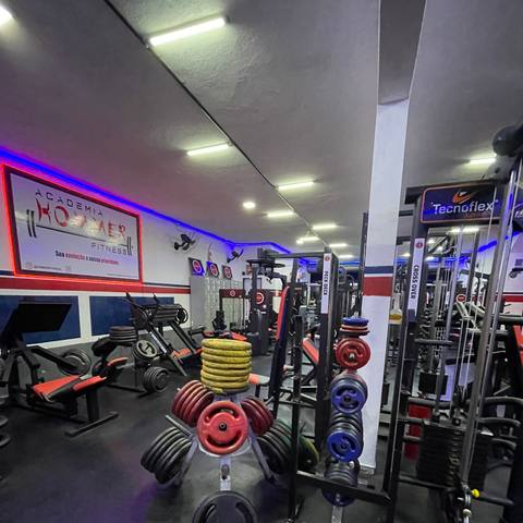 Foto da estrutura da Hommer Fitness 18