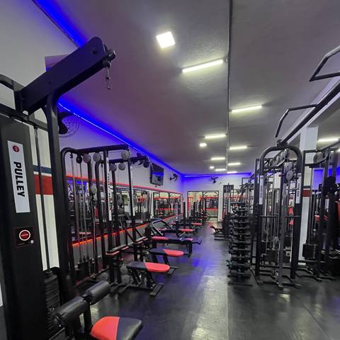 Foto da estrutura da Hommer Fitness 2