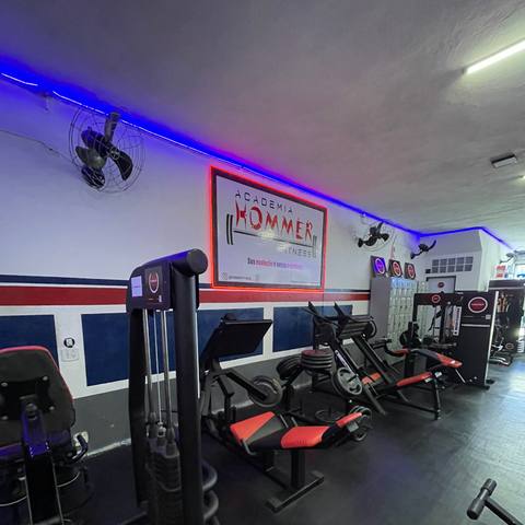 Foto da estrutura da Hommer Fitness 69