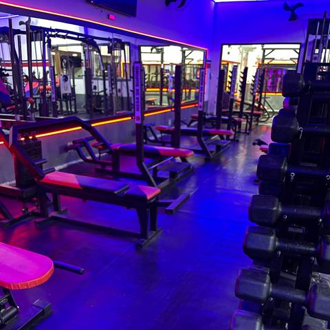 Foto da estrutura da Hommer Fitness 32