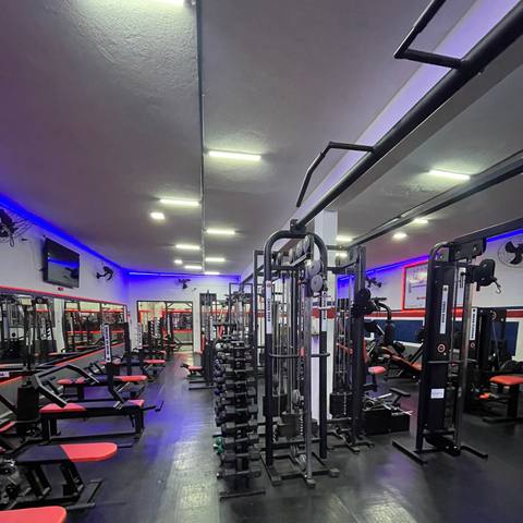 Foto da estrutura da Hommer Fitness 11