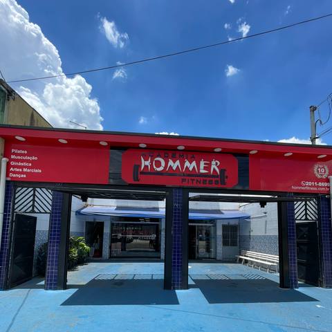 Foto da estrutura da Hommer Fitness 56