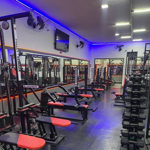 Foto da estrutura da Hommer Fitness 1