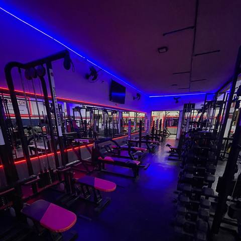 Foto da estrutura da Hommer Fitness 31