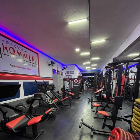 Foto da estrutura da Hommer Fitness 15