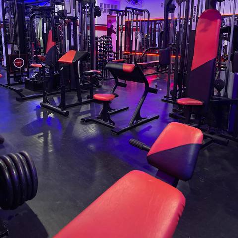 Foto da estrutura da Hommer Fitness 44